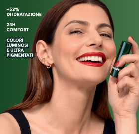 rouge-botanique-satin-model-yves-rocher