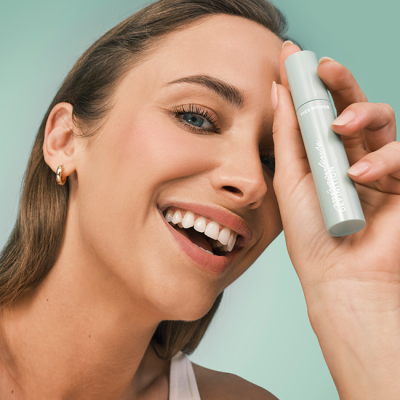 modella-mascara-miraculeuese-definition