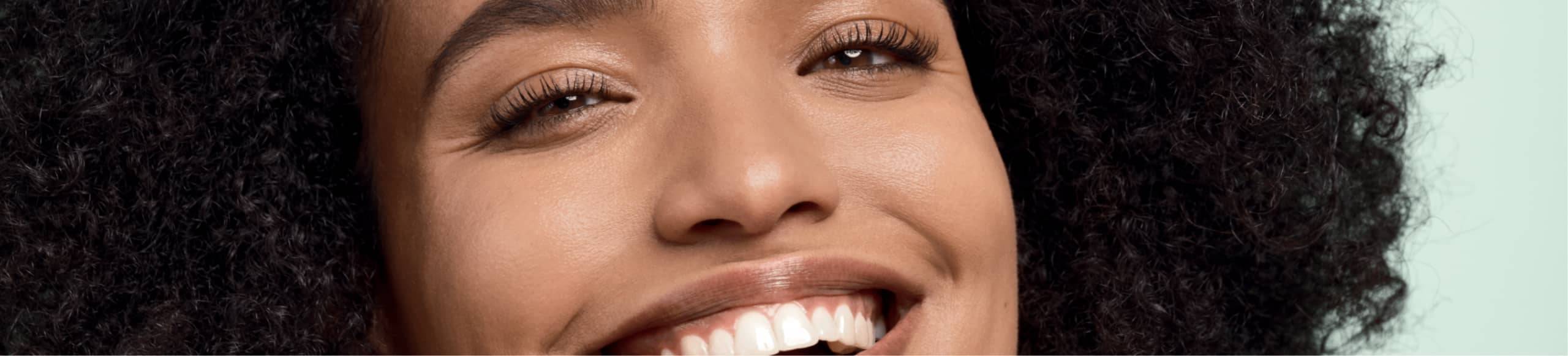 Femme souriante